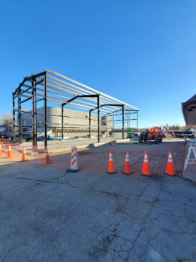 Steel building frame on a new commercial slab